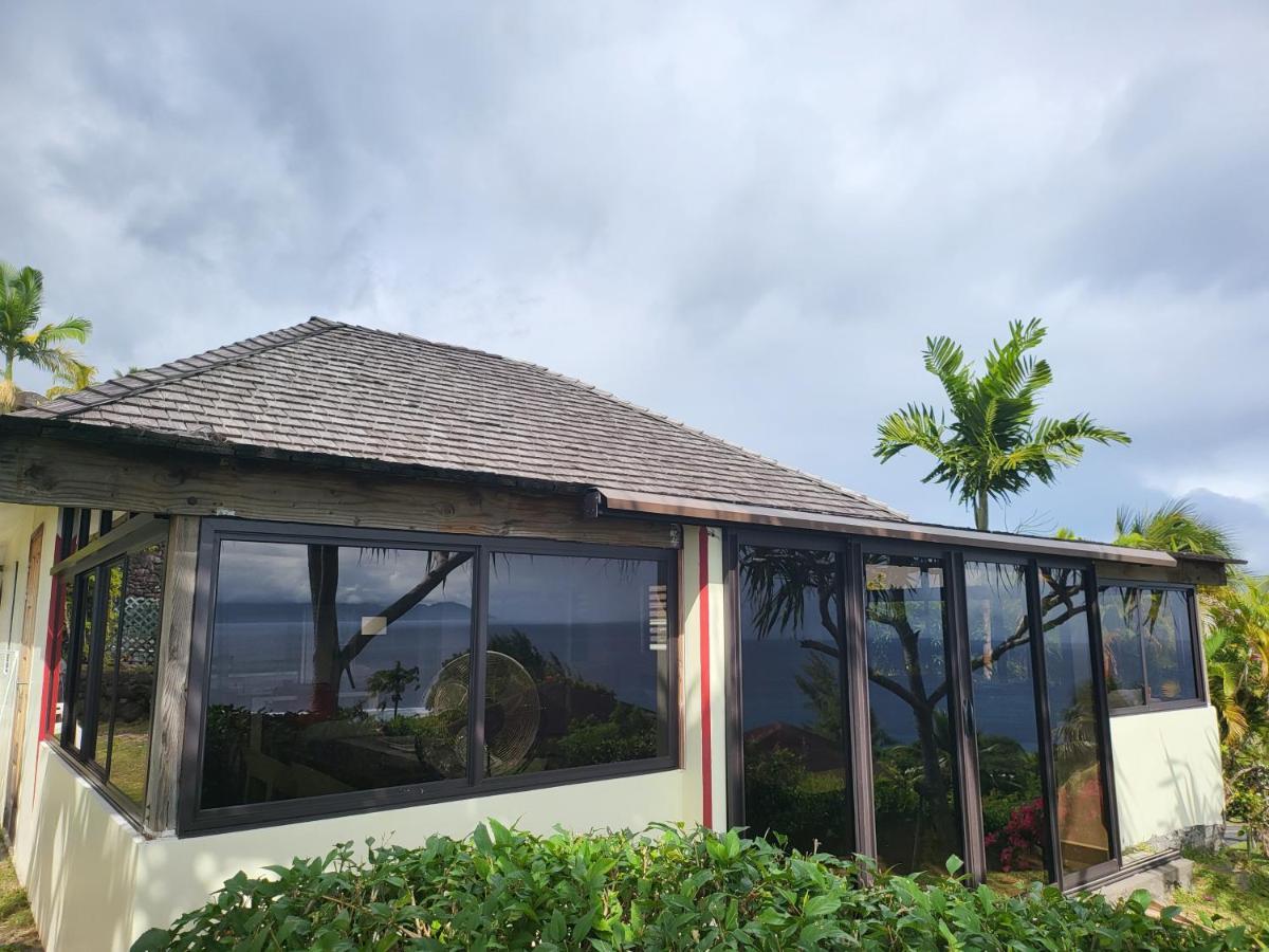 Jolie Maison Vue Ocean Et Moorea Punaauia  Exteriör bild